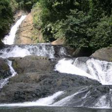 Bangon-Bugtong Falls