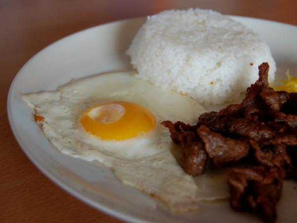 Tapsilog to Go! “Only in the Philippines”