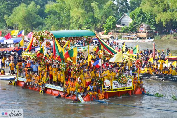 Apung Iru Fluvial Festival