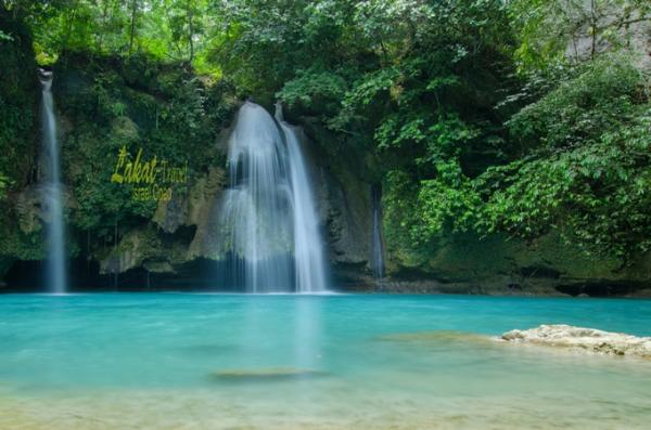 The Spectacular Kawasan Falls of Cebu
