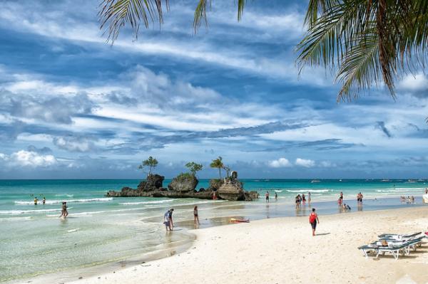 Five Unspoiled White Beaches Of Mindanao