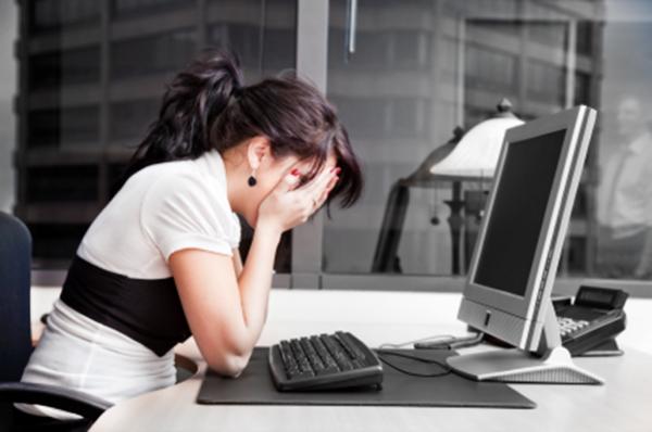 5 Alarming Reasons that Sitting All Day Can Literally Kill You