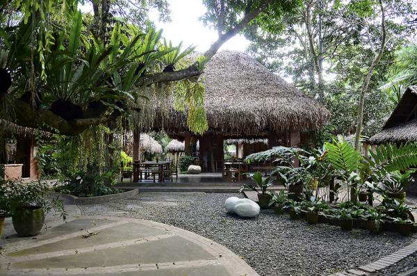 Ugu Bigyan’s Pottery Garden and Restaurant