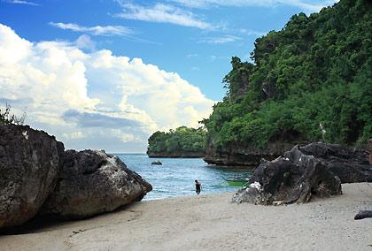 padre burgos quezon tourist spot