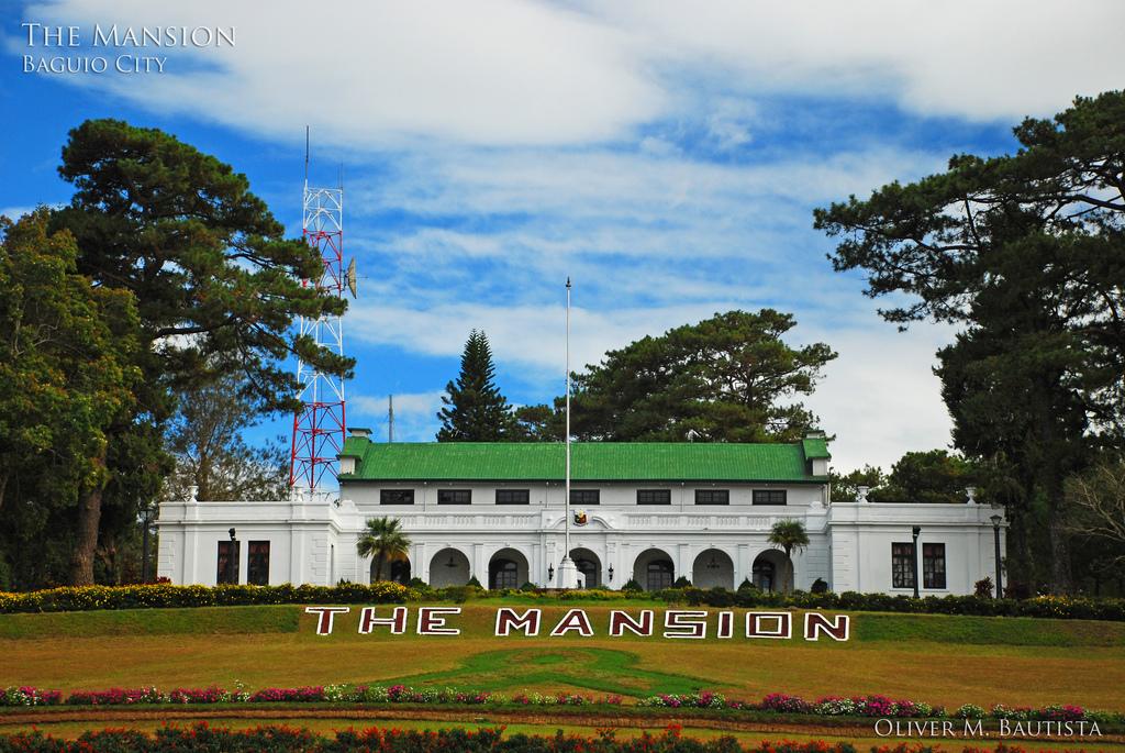 Visiting The Mansion House Of Baguio - 