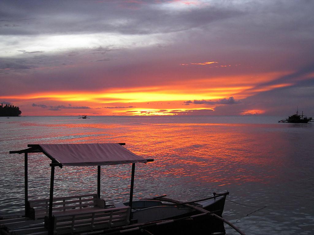 Paras Beach Resort: Camiguin Island