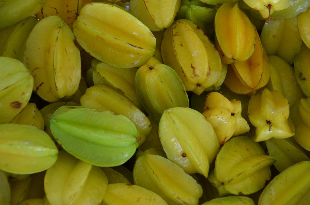 Common Tropical Fruits in the Philippines